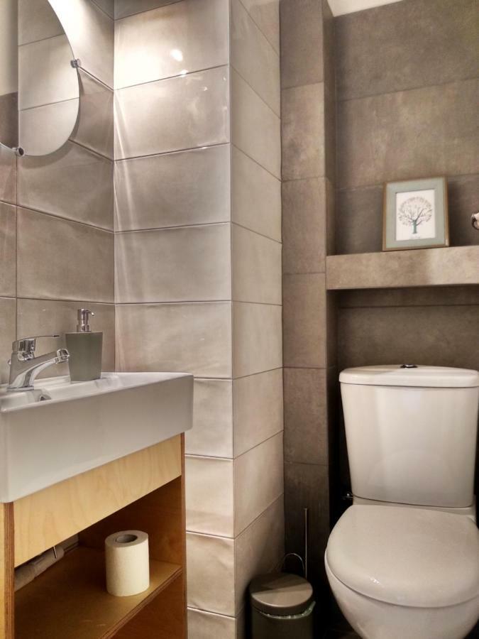 אתונה Darsiss 2 - Museum Apartment מראה חיצוני תמונה