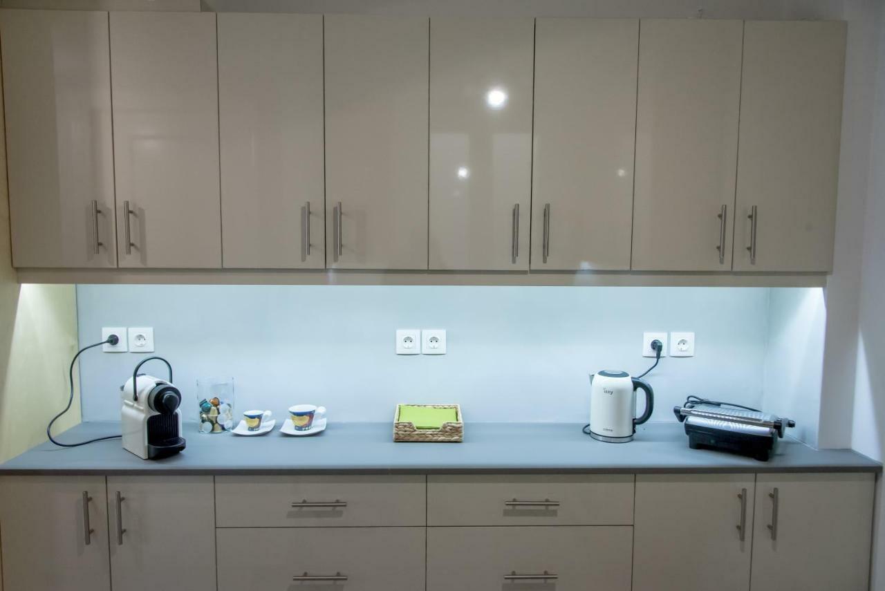 אתונה Darsiss 2 - Museum Apartment מראה חיצוני תמונה